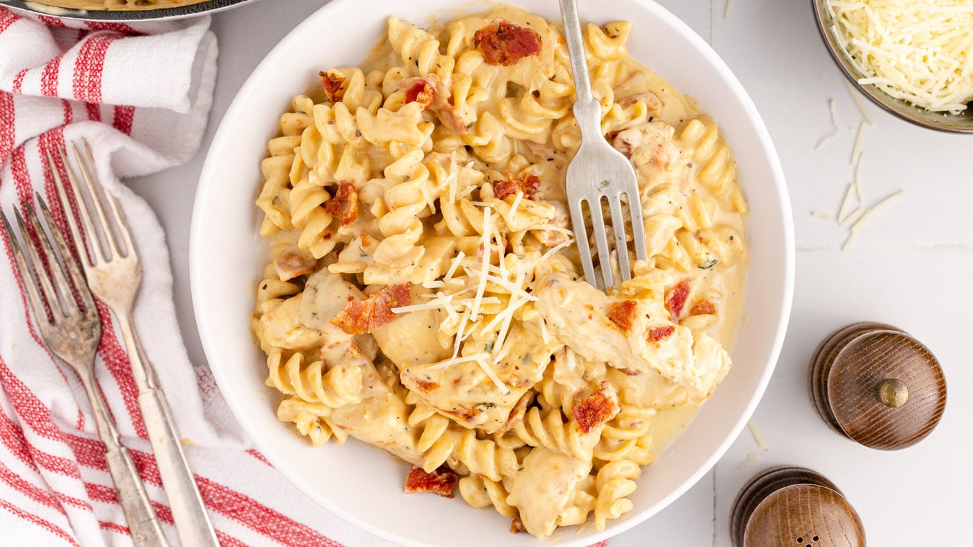 Bacon Chicken Ranch Pasta