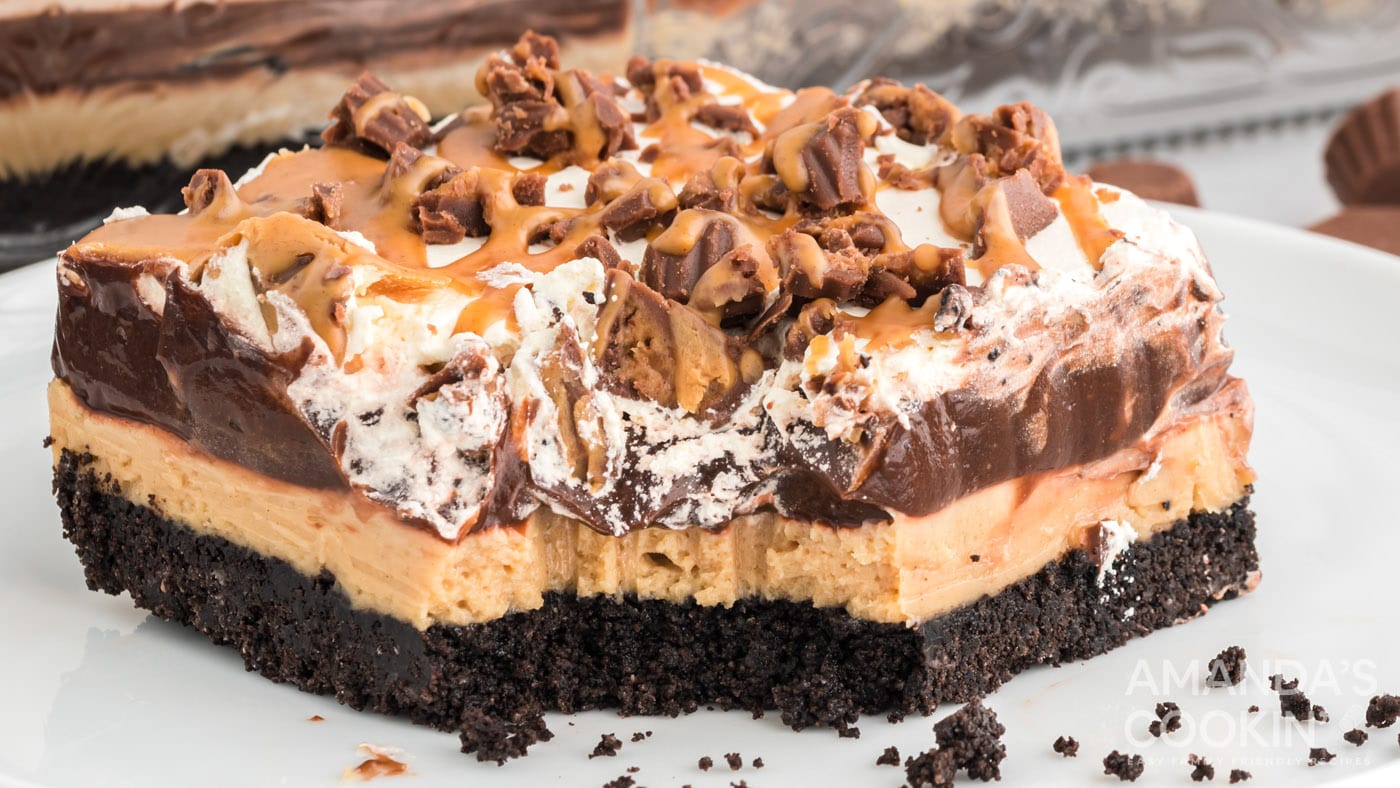 Chocolate Peanut Butter Lasagna: the perfect flavor combo in one pan!