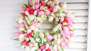 DIY-Spring-Tulip-Wreath-FB