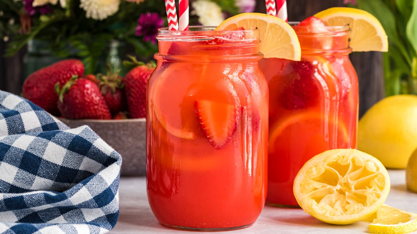 Easy Strawberry Lemonade