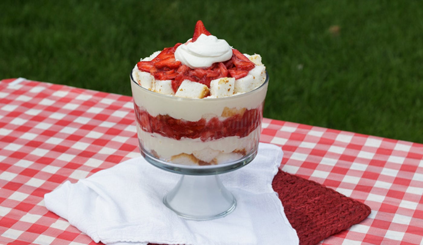 Strawberry Shortcake Trifle: shortcake in a layered dessert