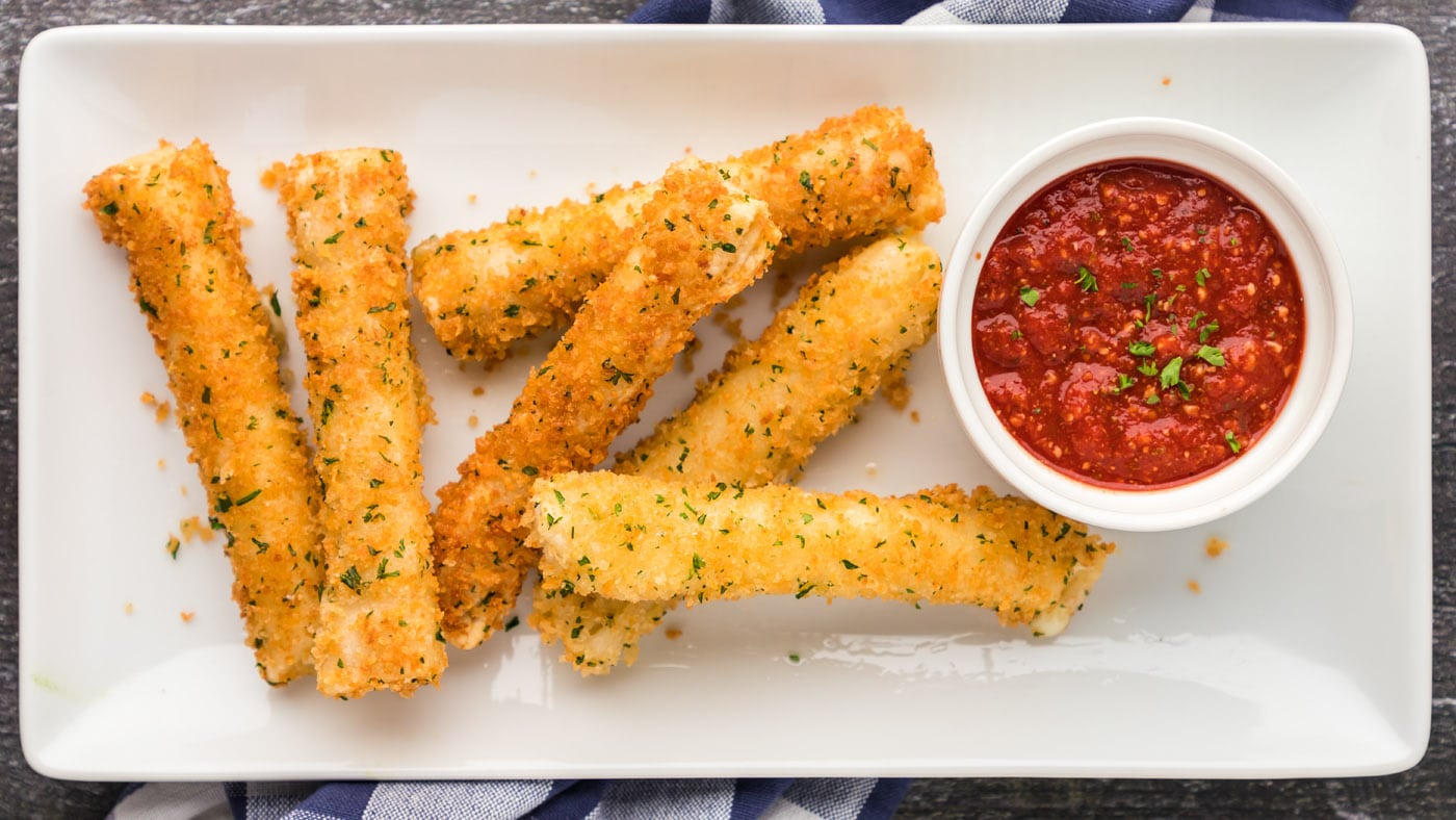 Wonton Cheese Sticks