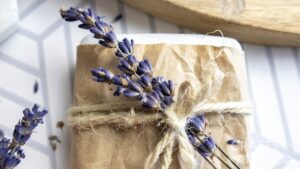 how-to-make-lavender-soap-FB1