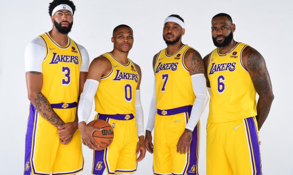 What is happening to the Los Angeles Lakers? – Sideline Cue