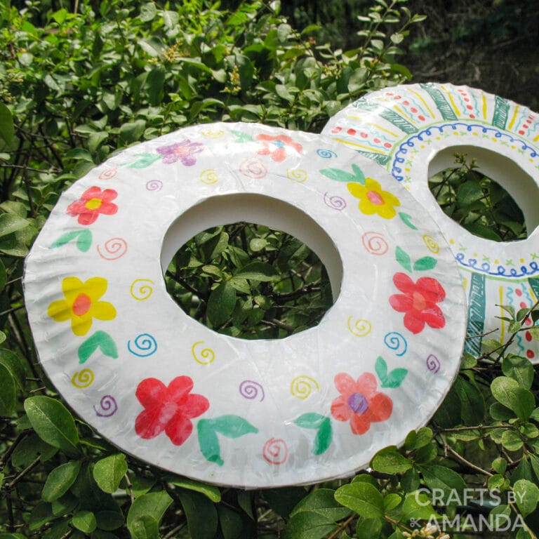 Paper Plate Frisbees