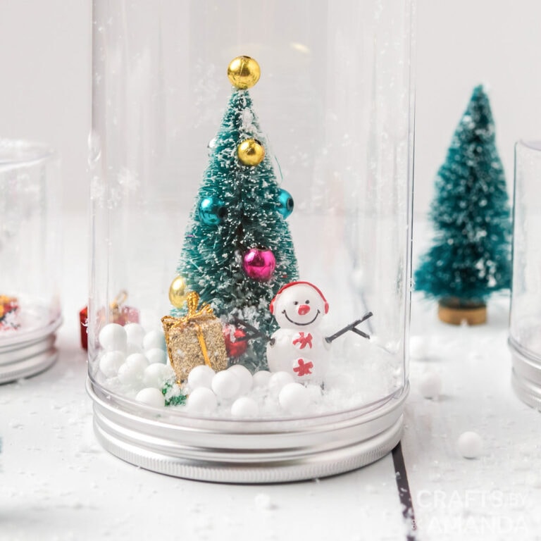 Waterless Snowglobe