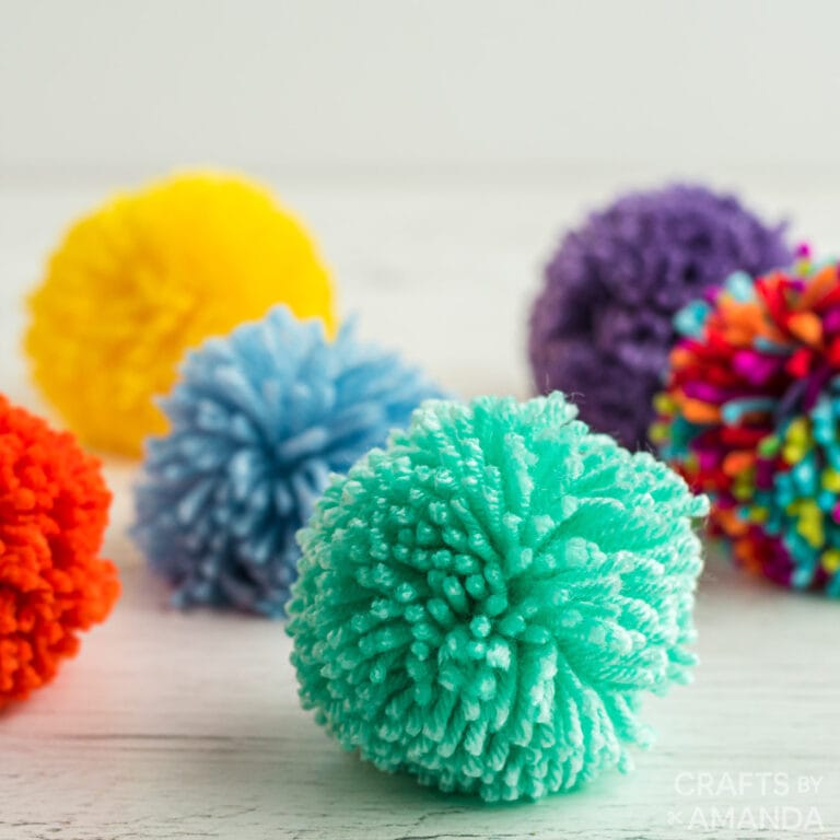 How to Make a Pom Pom